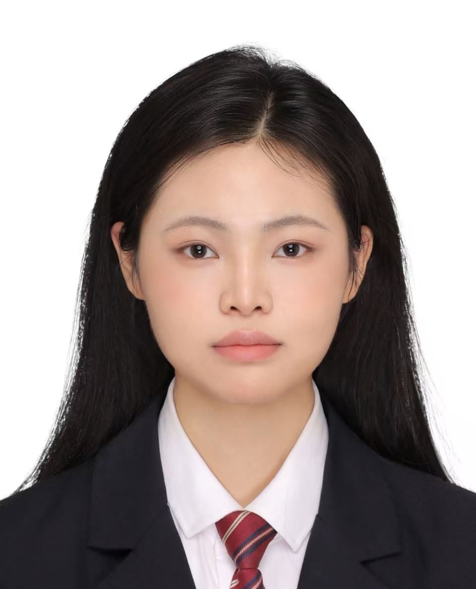 2026级硕士  薛夷雯